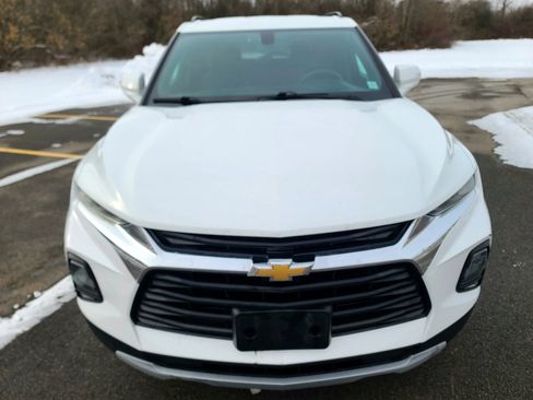 Used 2020 Chevrolet Blazer LT image 2
