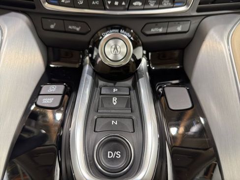 Certified 2022 Acura TLX w/ Technology Package image 43