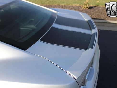 Used 2010 Chevrolet Camaro SS w/ RS Package image 18