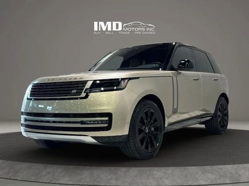 Used 2023 Land Rover Range Rover SE AWD/4WD image 2