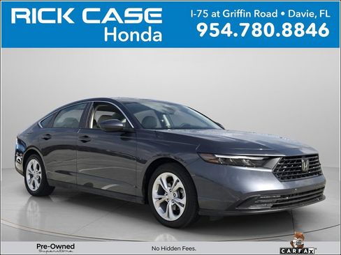 Certified 2025 Honda Accord LX image 1