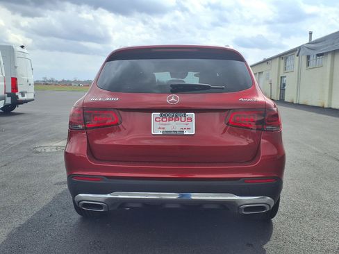Used 2021 Mercedes-Benz GLC 300 4MATIC image 7