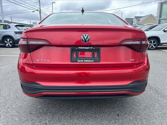Certified 2023 Volkswagen Jetta SE w/ Panoramic Sunroof Package FWD image 6