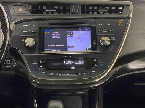 Used 2016 Toyota Avalon XLE Premium image 23