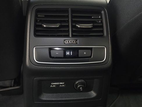 Used 2022 Audi A5 2.0T Premium Plus w/ Premium Plus image 19