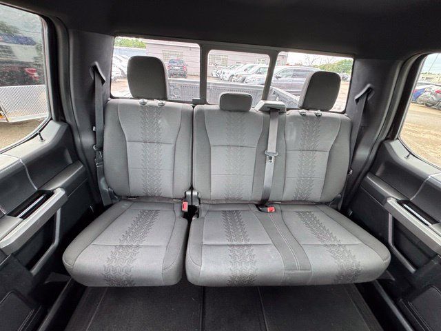 Used 2018 Ford F150 XLT w/ Equipment Group 302A Luxury AWD/4WD image 15