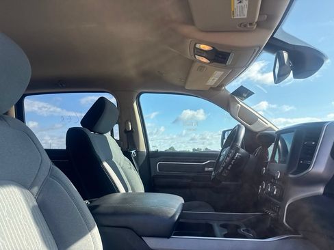 Used 2019 RAM 1500 Big Horn AWD/4WD image 26