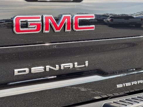 New 2026 GMC Sierra 1500 Denali w/ Denali Reserve Package image 33