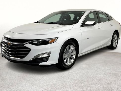 Used 2024 Chevrolet Malibu LT image 15