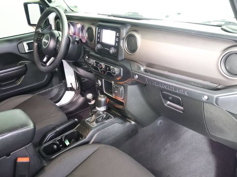 Used 2020 Jeep Wrangler Unlimited Sport AWD/4WD image 40