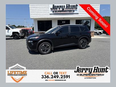 Used 2025 Nissan Rogue SV w/ SV Premium Package
