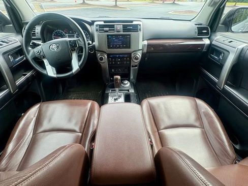 Used 2019 Toyota 4Runner Limited AWD/4WD image 22