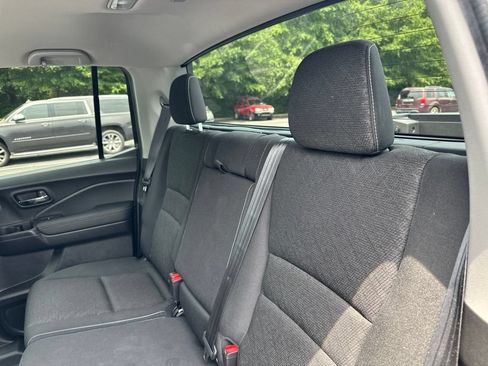 Used 2023 Honda Ridgeline Sport image 15