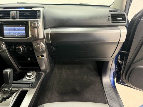 Used 2019 Toyota 4Runner SR5 Premium image 29