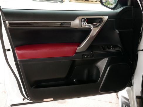 Used 2023 Lexus GX 460 Premium image 6