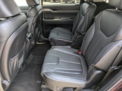 Used 2024 Hyundai Palisade SEL FWD image 18