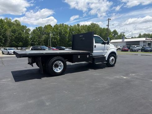 Used 2018 Ford F650 2WD Regular Cab Super Duty image 5