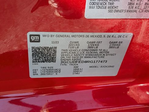 Used 2024 Chevrolet Silverado 1500 LT Trail Boss w/ Convenience Package II image 32