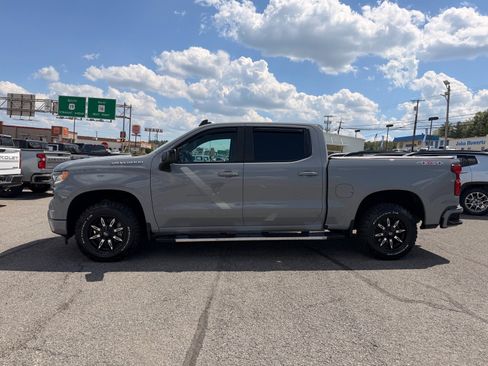 Used 2024 Chevrolet Silverado 1500 RST AWD/4WD image 3
