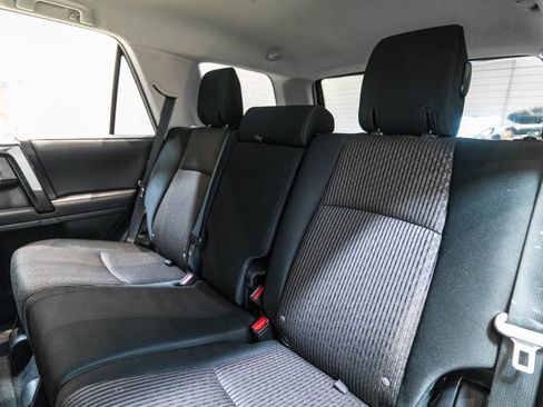 Used 2024 Toyota 4Runner TRD Off-Road image 32