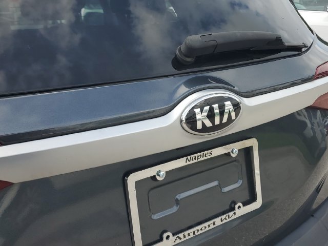 Used 2021 Kia Seltos EX AWD/4WD image 7