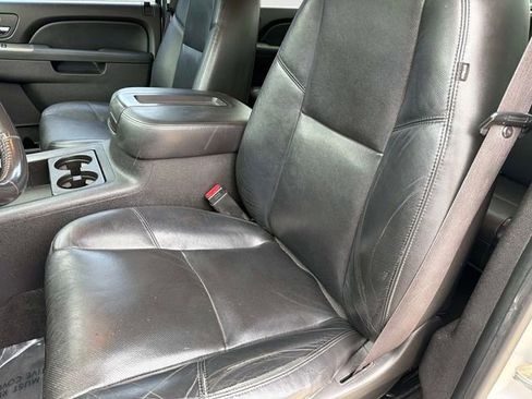 Used 2012 Chevrolet Silverado 2500 LTZ w/ LTZ Plus Package AWD/4WD image 19