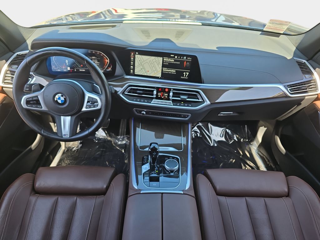 Used 2022 BMW X5 sDrive40i w/ M Sport Package RWD image 10