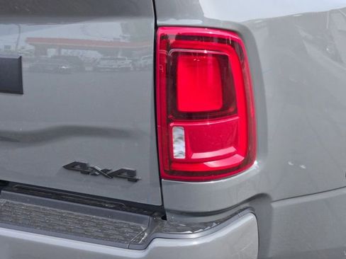 New 2026 RAM 3500 Laramie AWD/4WD image 14