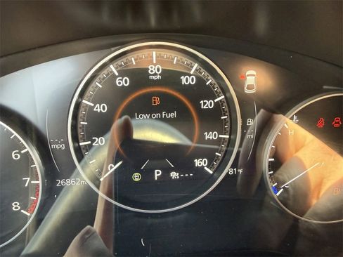 Used 2024 MAZDA MAZDA3 s image 9