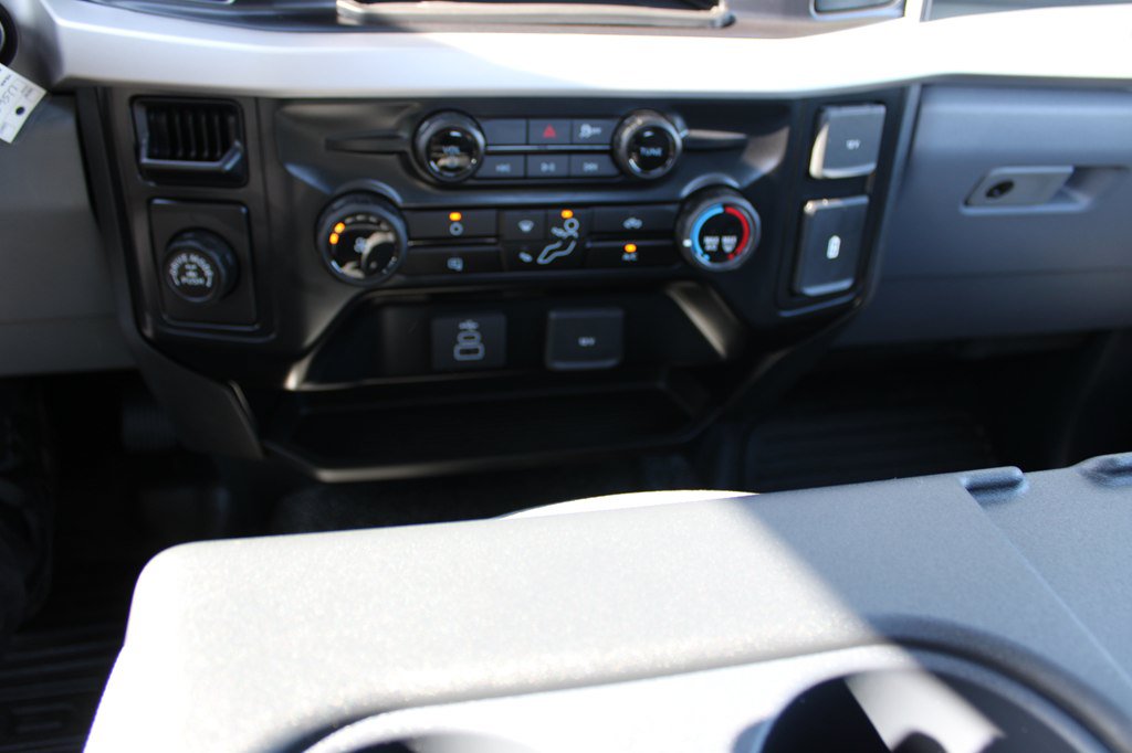 Used 2027 Ford F250 XL RWD image 32