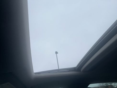 Certified 2023 Honda Civic EX image 6