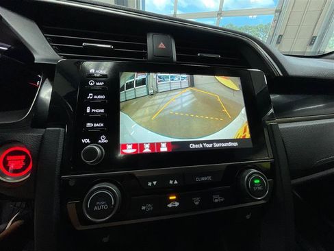 Used 2021 Honda Civic Sport Touring image 18