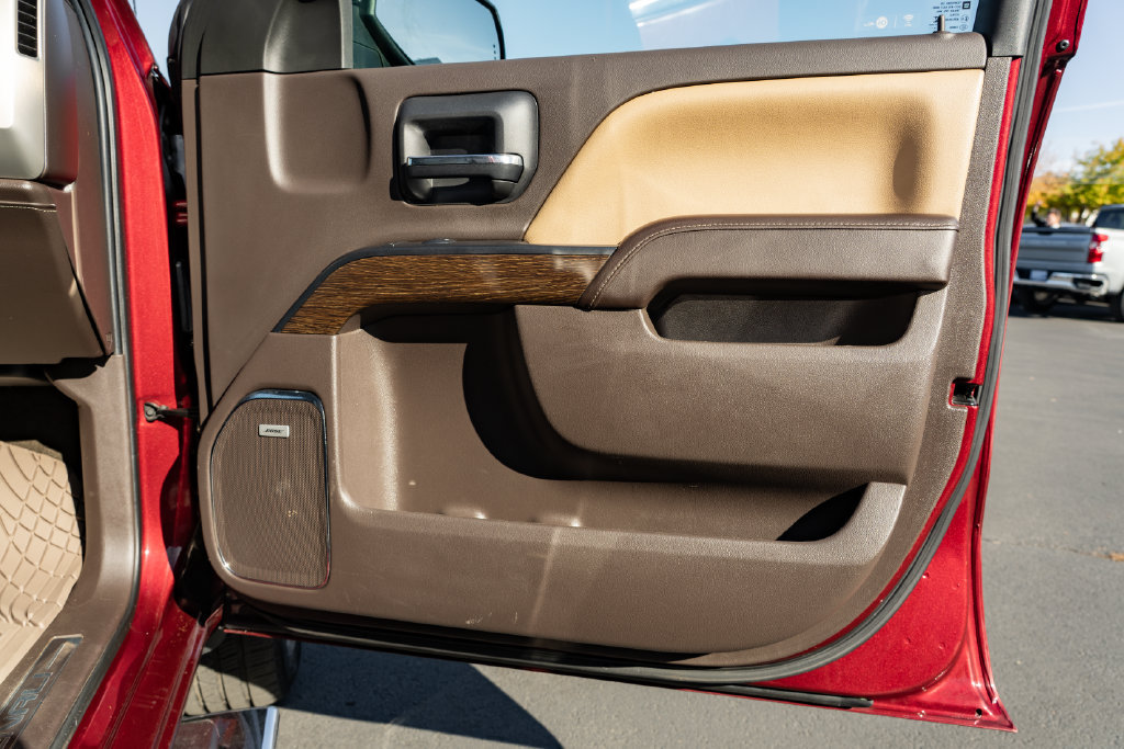 Used 2017 GMC Sierra 1500 Denali AWD/4WD image 30