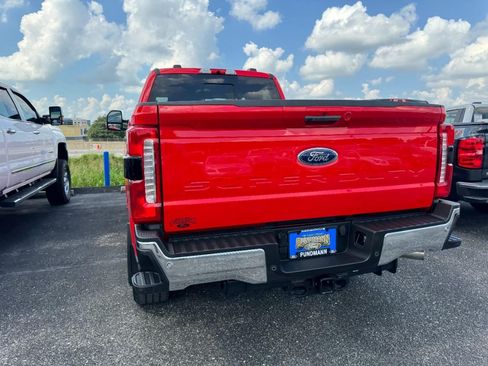 Used 2023 Ford F350 Lariat w/ Lariat Ultimate Package AWD/4WD image 8