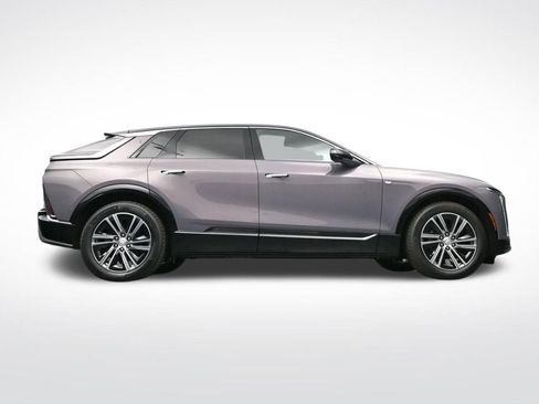 Used 2025 Cadillac Lyriq Luxury image 29