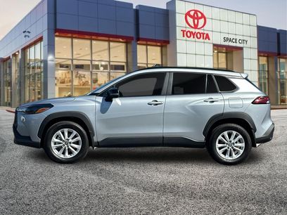 New 2026 Toyota Corolla Cross LE