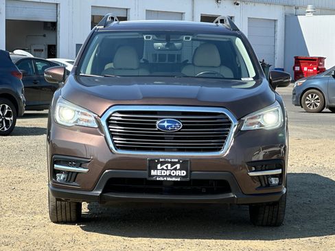 Used 2021 Subaru Ascent Limited w/ Technology Package AWD/4WD image 10