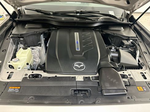 Used 2025 MAZDA CX-90 Plug-In Hybrid w/ Preferred AWD/4WD image 37