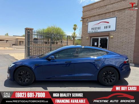 Used 2018 Tesla Model S 100D AWD/4WD image 2