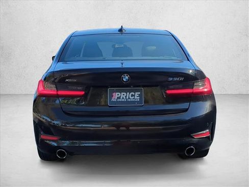 Used 2019 BMW 330i xDrive Sedan w/ Premium Package image 6