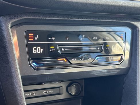 Used 2024 Volkswagen Tiguan Wolfsburg Edition image 20