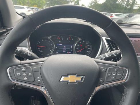 Used 2024 Chevrolet Equinox LT AWD/4WD image 28
