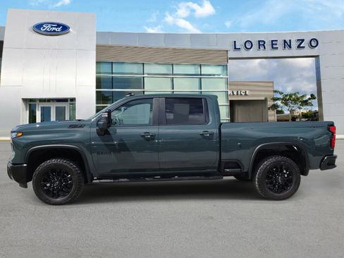 Used 2025 Chevrolet Silverado 2500 LT w/ Trail Boss Package AWD/4WD image 8
