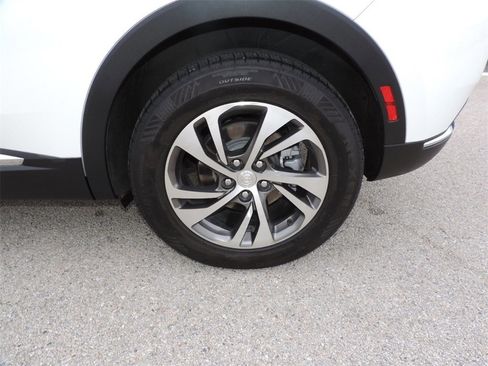 Certified 2021 Buick Envision Essence image 9