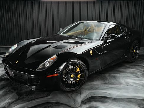 Used 2007 Ferrari 599 GTB Fiorano RWD image 4