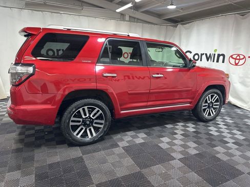 Used 2017 Toyota 4Runner Limited image 8