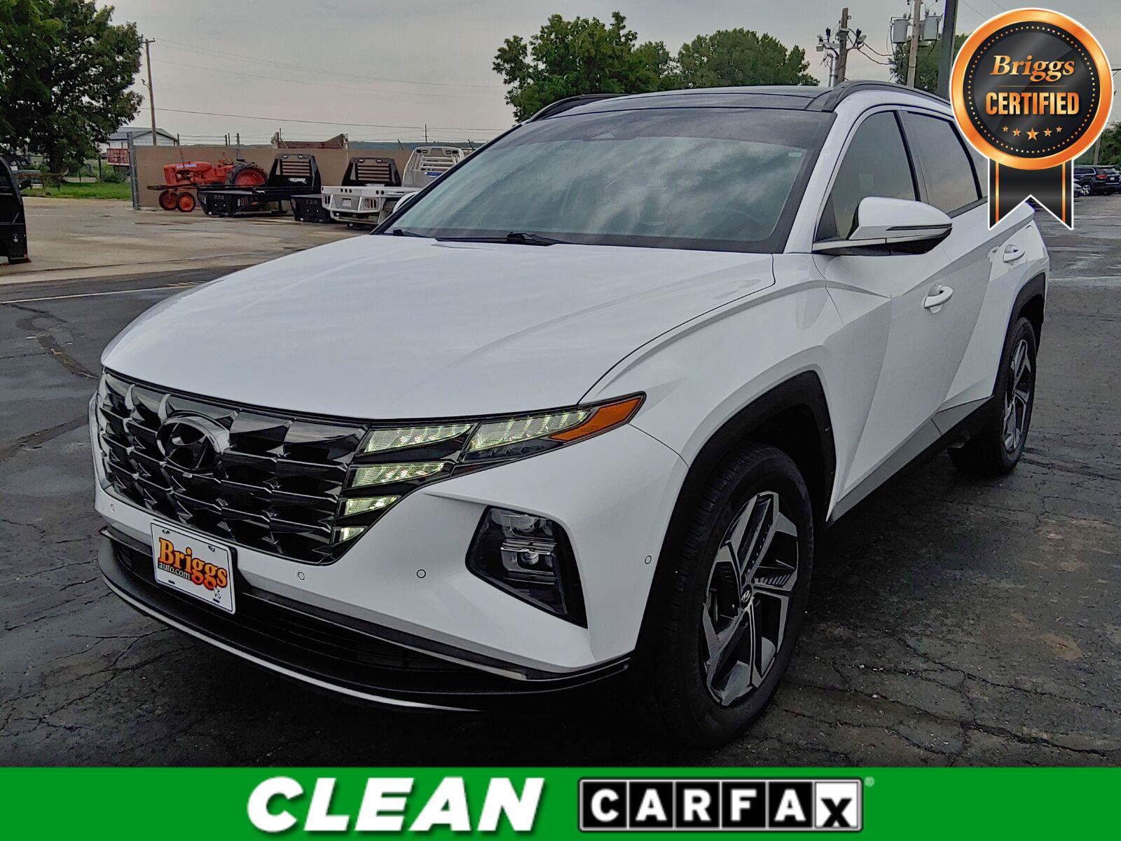 Used 2023 Hyundai Tucson Limited AWD/4WD image 1