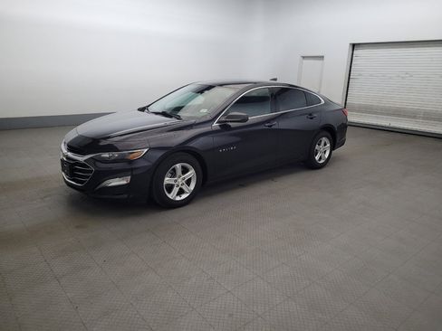 Used 2023 Chevrolet Malibu LS FWD image 2