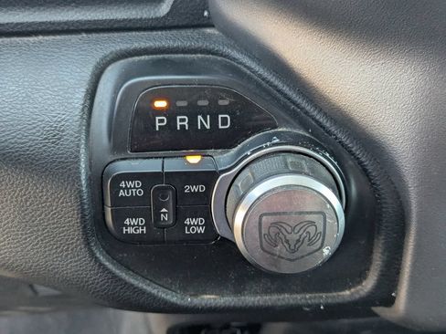 Used 2020 RAM 1500 Big Horn AWD/4WD image 19