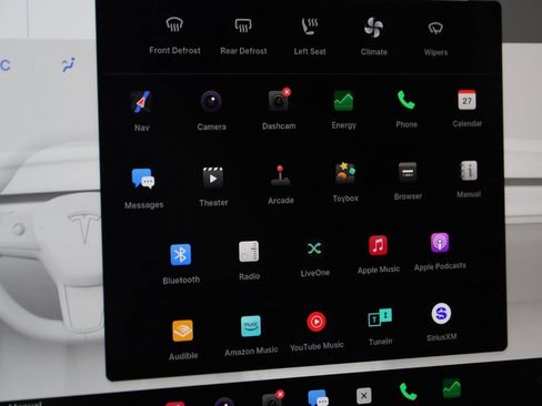 Used 2020 Tesla Model Y Long Range image 30